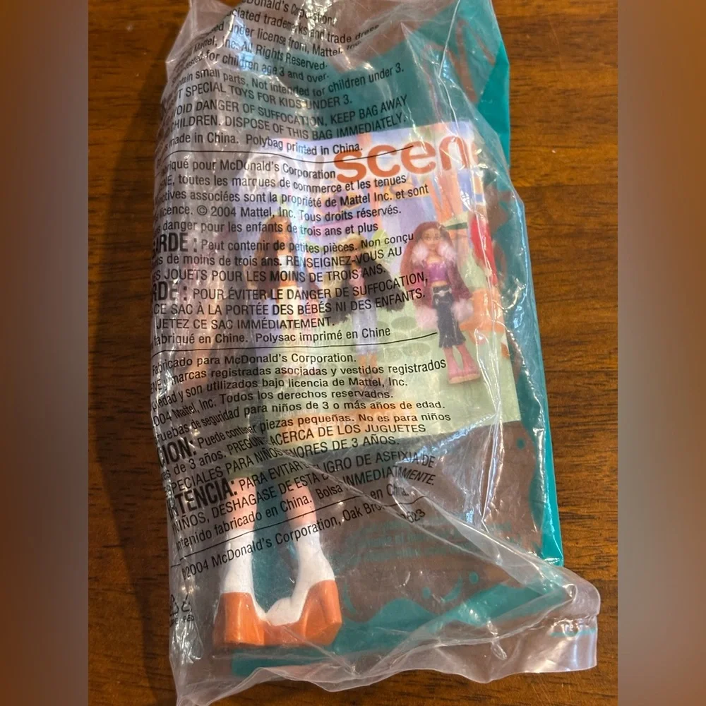 McDonald’s❤️2004 Mattel My Scene Delancey City Scene Doll M happy meal Toy